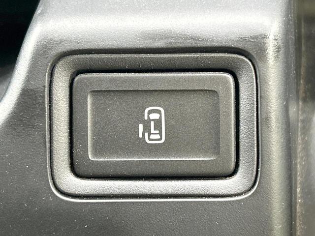 ソリオ ハイブリッドMX メモリーナビ バックカメラ デュアルカメラブレーキ クルーズコントロール 電動スライド 禁煙車 ETC Bluetooth接続 スマートキー オートエアコン 純正15インチAW シートヒーター(6枚目)