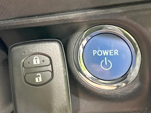 アクア Sスタイルブラック 純正ナビ バックカメラ セーフティセンス 禁煙車 ETC Bluetooth接続 クリアランスソナー スマートキー オートマチックハイビーム 車線逸脱警報 オートエアコン 盗難防止装置 CD再生(7枚目)