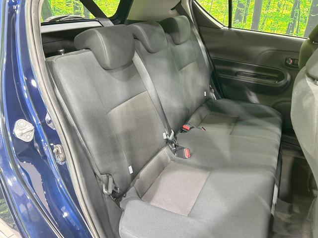 アクア Sスタイルブラック 純正ナビ バックカメラ セーフティセンス 禁煙車 ETC Bluetooth接続 クリアランスソナー スマートキー オートマチックハイビーム 車線逸脱警報 オートエアコン 盗難防止装置 CD再生(9枚目)