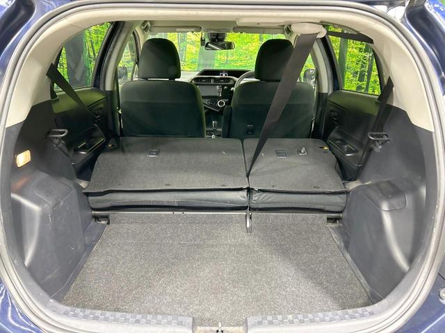 アクア Sスタイルブラック 純正ナビ バックカメラ セーフティセンス 禁煙車 ETC Bluetooth接続 クリアランスソナー スマートキー オートマチックハイビーム 車線逸脱警報 オートエアコン 盗難防止装置 CD再生(10枚目)