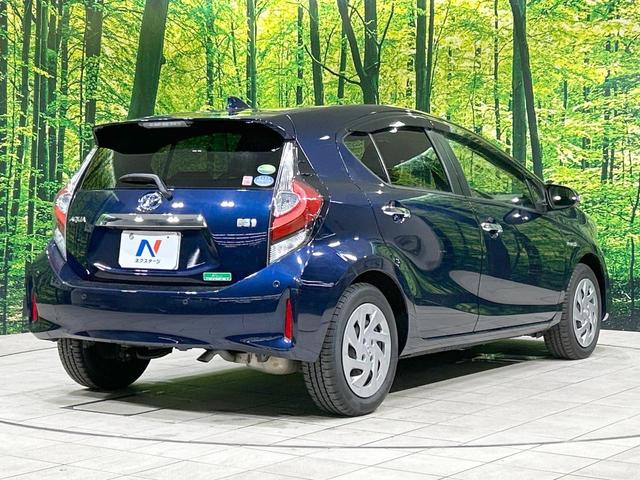 アクア Sスタイルブラック 純正ナビ バックカメラ セーフティセンス 禁煙車 ETC Bluetooth接続 クリアランスソナー スマートキー オートマチックハイビーム 車線逸脱警報 オートエアコン 盗難防止装置 CD再生(17枚目)