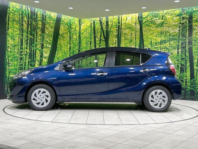 アクア Sスタイルブラック 純正ナビ バックカメラ セーフティセンス 禁煙車 ETC Bluetooth接続 クリアランスソナー スマートキー オートマチックハイビーム 車線逸脱警報 オートエアコン 盗難防止装置 CD再生(25枚目)