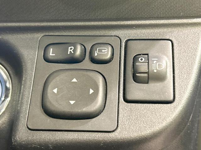 アクア Sスタイルブラック 純正ナビ バックカメラ セーフティセンス 禁煙車 ETC Bluetooth接続 クリアランスソナー スマートキー オートマチックハイビーム 車線逸脱警報 オートエアコン 盗難防止装置 CD再生(48枚目)