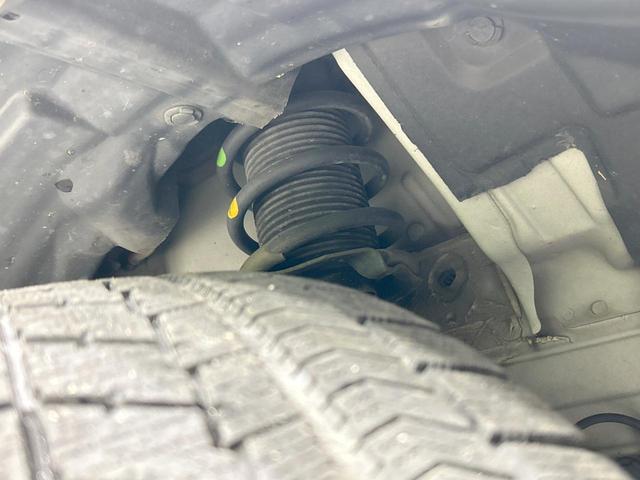 ノート X 純正ナビ バックカメラ Bluetooth フルセグ 衝突軽減 禁煙車 スマートキー オートライト 盗難防止装置 横滑り防止装置 CD/DVD再生 プライバシーガラス(20枚目)