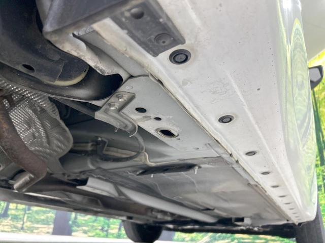 ノート X 純正ナビ バックカメラ Bluetooth フルセグ 衝突軽減 禁煙車 スマートキー オートライト 盗難防止装置 横滑り防止装置 CD/DVD再生 プライバシーガラス(22枚目)