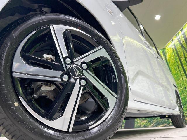 ムーヴ ＲＳ　届出済未使用車　ターボ　両側電動ドア　スマートアシスト　アダプティブクルーズ　２トーンカラー　ＬＥＤヘッド＆フォグ　オートハイビーム　スマートキー　オートエアコン　コーナーセンサー　純正革巻きハンドル（13枚目）