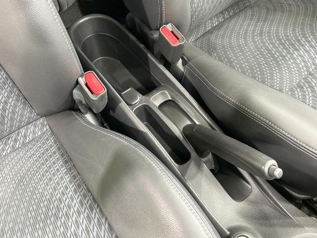 ノート メダリスト 純正ナビ 全周囲カメラ 禁煙車 Bluetooth接続 ETC ハーフレザーシート スマートキー オートライト オートエアコン CD/DVD再生 フルセグ 純正革巻きステアリング 電動格納ミラー(32枚目)