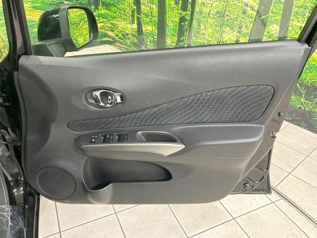 ノート メダリスト 純正ナビ 全周囲カメラ 禁煙車 Bluetooth接続 ETC ハーフレザーシート スマートキー オートライト オートエアコン CD/DVD再生 フルセグ 純正革巻きステアリング 電動格納ミラー(40枚目)