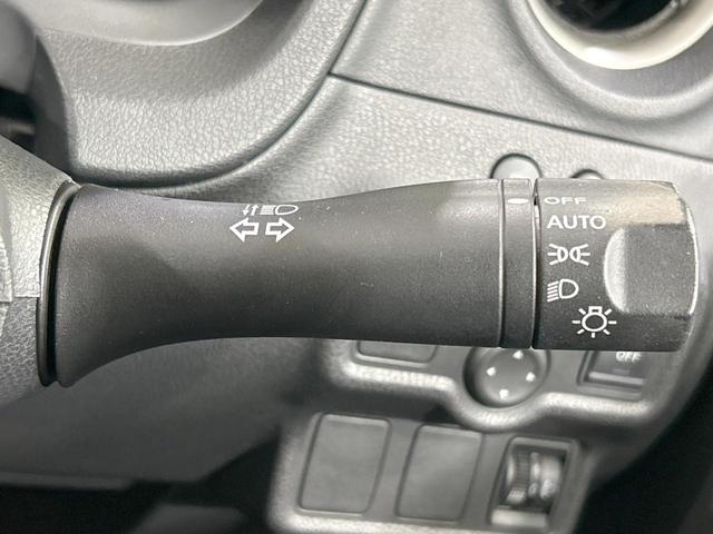 ノート メダリスト 純正ナビ 全周囲カメラ 禁煙車 Bluetooth接続 ETC ハーフレザーシート スマートキー オートライト オートエアコン CD/DVD再生 フルセグ 純正革巻きステアリング 電動格納ミラー(46枚目)