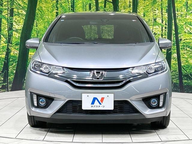フィットハイブリッド Ｓパッケージ　純正ナビ　バックカメラ　シティブレーキ　クルーズコントロール　禁煙車　ＥＴＣ　Ｂｌｕｅｔｏｏｔｈ再生　ＬＥＤヘッド　オートライト　フロントフォグ　スマートキー　純正１５インチアルミ　オートエアコン（14枚目）