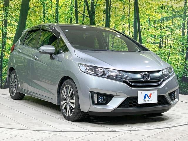フィットハイブリッド Ｓパッケージ　純正ナビ　バックカメラ　シティブレーキ　クルーズコントロール　禁煙車　ＥＴＣ　Ｂｌｕｅｔｏｏｔｈ再生　ＬＥＤヘッド　オートライト　フロントフォグ　スマートキー　純正１５インチアルミ　オートエアコン（16枚目）