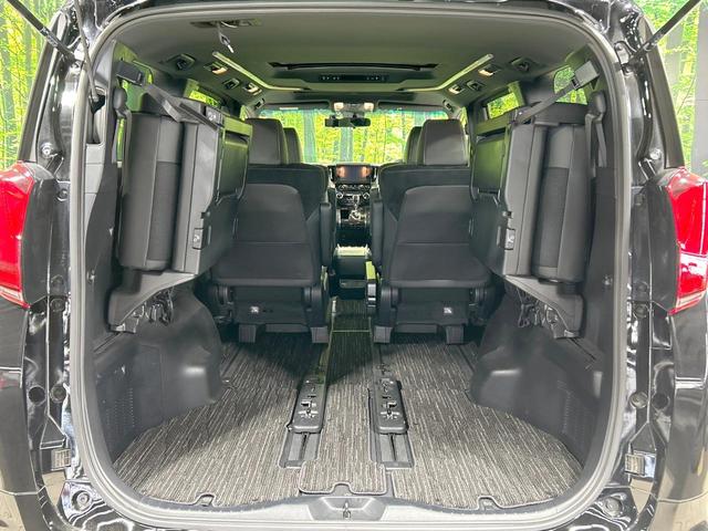 アルファード 2.5S タイプゴールドIII サンルーフ 純正9型ディスプレイ バックカメラ 両側電動ドア セーフティセンス レーダークルーズ ブラインドスポットモニター 禁煙車 ETC Bluetooth再生 電動リアゲート ハーフレザー(11枚目)