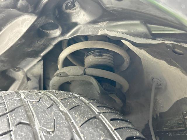 デリカD:5 ローデスト ロイヤルツーリング 4WD 後席モニター BIG-X9型ナビ バックカメラ クルーズコントロール 両側電動スライドドア 電動リアゲート 禁煙車 ETC 黒革シート パワーシート 前席シートヒーター 純正18インチAW(20枚目)