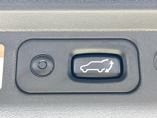 デリカD:5 ローデスト ロイヤルツーリング 4WD 後席モニター BIG-X9型ナビ バックカメラ クルーズコントロール 両側電動スライドドア 電動リアゲート 禁煙車 ETC 黒革シート パワーシート 前席シートヒーター 純正18インチAW(34枚目)