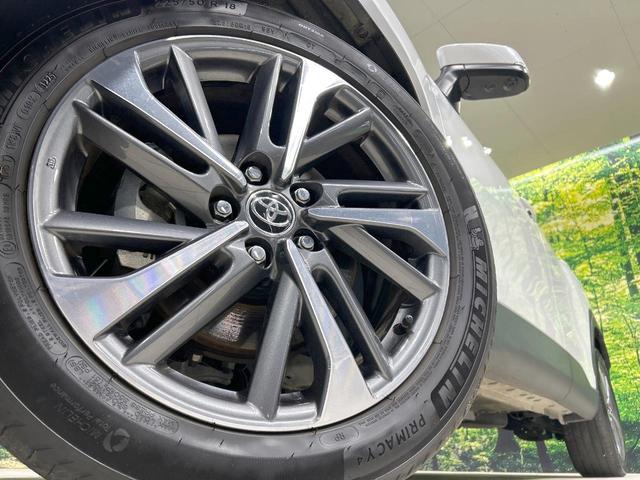 カローラクロス ハイブリッド　Ｚ　ガラスルーフ　純正１０型ナビ　全周囲カメラ　セーフティセンス　レーダークルーズ　禁煙車　パワーバックドア　パワーシート　シートヒーター　クリアランスソナー　レーンアシスト　スマートキー　ＬＥＤヘッド（13枚目）