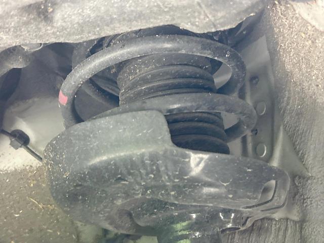 カローラクロス ハイブリッド　Ｚ　ガラスルーフ　純正１０型ナビ　全周囲カメラ　セーフティセンス　レーダークルーズ　禁煙車　パワーバックドア　パワーシート　シートヒーター　クリアランスソナー　レーンアシスト　スマートキー　ＬＥＤヘッド（23枚目）