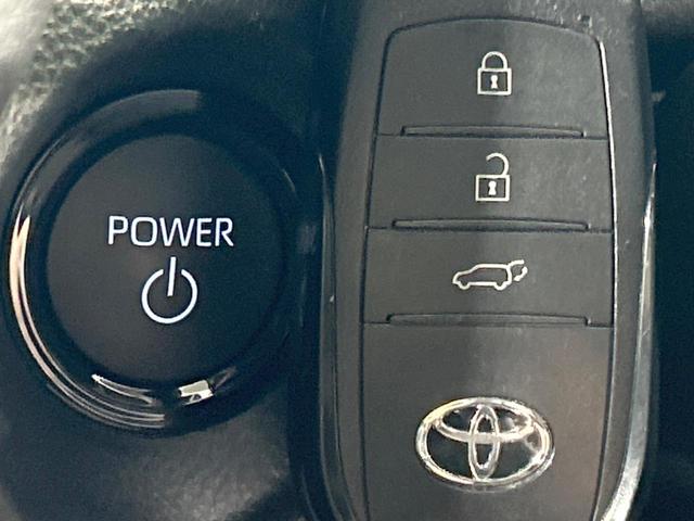 カローラクロス ハイブリッド　Ｚ　ガラスルーフ　純正１０型ナビ　全周囲カメラ　セーフティセンス　レーダークルーズ　禁煙車　パワーバックドア　パワーシート　シートヒーター　クリアランスソナー　レーンアシスト　スマートキー　ＬＥＤヘッド（38枚目）