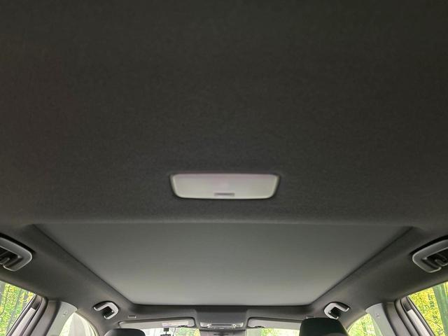 カローラクロス ハイブリッド　Ｚ　ガラスルーフ　純正１０型ナビ　全周囲カメラ　セーフティセンス　レーダークルーズ　禁煙車　パワーバックドア　パワーシート　シートヒーター　クリアランスソナー　レーンアシスト　スマートキー　ＬＥＤヘッド（47枚目）