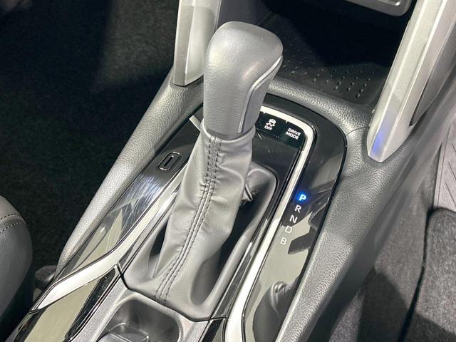 カローラクロス ハイブリッド　Ｚ　ガラスルーフ　純正１０型ナビ　全周囲カメラ　セーフティセンス　レーダークルーズ　禁煙車　パワーバックドア　パワーシート　シートヒーター　クリアランスソナー　レーンアシスト　スマートキー　ＬＥＤヘッド（48枚目）