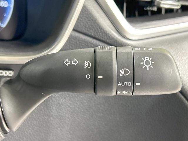 カローラクロス ハイブリッド　Ｚ　ガラスルーフ　純正１０型ナビ　全周囲カメラ　セーフティセンス　レーダークルーズ　禁煙車　パワーバックドア　パワーシート　シートヒーター　クリアランスソナー　レーンアシスト　スマートキー　ＬＥＤヘッド（58枚目）