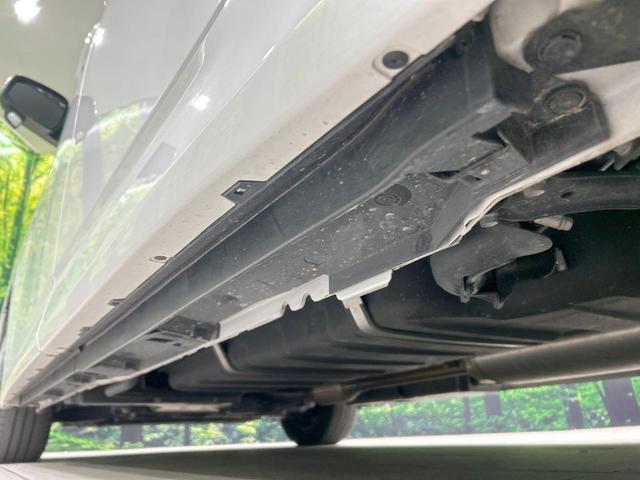 ノア ハイブリッドX 両側電動ドア バックカメラ セーフティセンス レーダークルーズ 禁煙 ディスプレイオーディオ Bluetooth再生 コーナーセンサー LEDヘッド オートハイビーム スマートキー デュアルエアコン(22枚目)