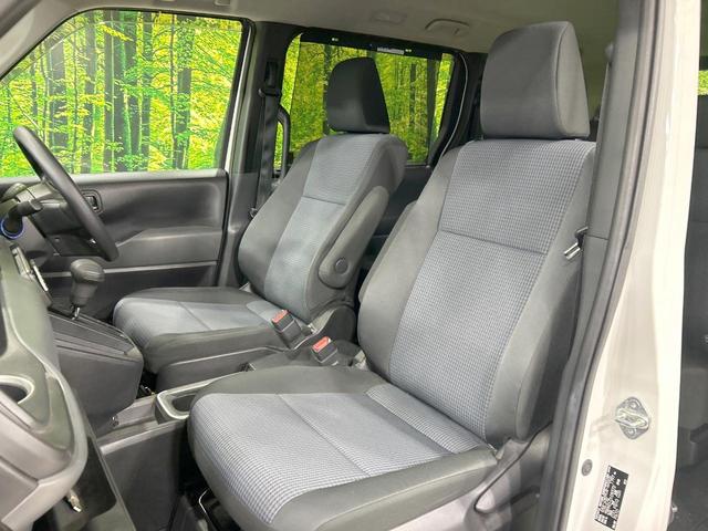 ノア ハイブリッドX 両側電動ドア バックカメラ セーフティセンス レーダークルーズ 禁煙 ディスプレイオーディオ Bluetooth再生 コーナーセンサー LEDヘッド オートハイビーム スマートキー デュアルエアコン(40枚目)