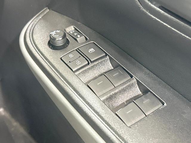 ノア ハイブリッドX 両側電動ドア バックカメラ セーフティセンス レーダークルーズ 禁煙 ディスプレイオーディオ Bluetooth再生 コーナーセンサー LEDヘッド オートハイビーム スマートキー デュアルエアコン(50枚目)