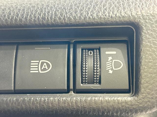 プリウス X バックカメラ セーフティセンス レーダークルーズ 禁煙 AC100V電源 クリアランスソナー レーンアシスト スマートキー LEDヘッド ディスプレイオーディオ ETC2.0 オートマチックハイビーム(35枚目)