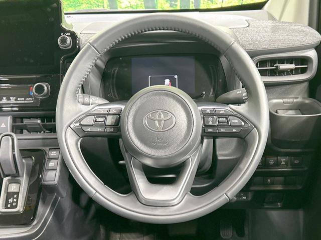 シエンタ ハイブリッドＺ　両側電動スライド　純正１０型ナビ　全周囲カメラ　セーフティセンス　レーダークルーズ　禁煙車　ＥＴＣ　Ｂｌｕｅｔｏｏｔｈ再生　コーナーセンサ　ＬＥＤヘッド　オートハイビーム　オートエアコン　スマートキー（12枚目）