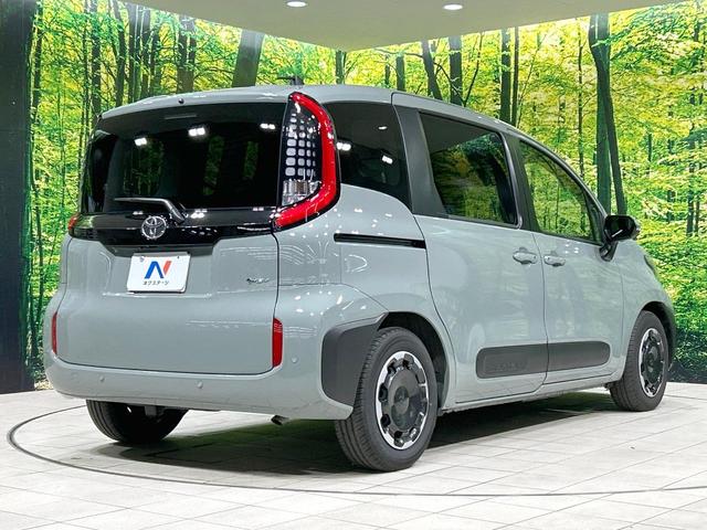 シエンタ ハイブリッドＺ　両側電動スライド　純正１０型ナビ　全周囲カメラ　セーフティセンス　レーダークルーズ　禁煙車　ＥＴＣ　Ｂｌｕｅｔｏｏｔｈ再生　コーナーセンサ　ＬＥＤヘッド　オートハイビーム　オートエアコン　スマートキー（17枚目）