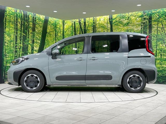 シエンタ ハイブリッドＺ　両側電動スライド　純正１０型ナビ　全周囲カメラ　セーフティセンス　レーダークルーズ　禁煙車　ＥＴＣ　Ｂｌｕｅｔｏｏｔｈ再生　コーナーセンサ　ＬＥＤヘッド　オートハイビーム　オートエアコン　スマートキー（26枚目）