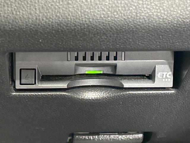 パッソ モーダ Gパッケージ 純正ナビ バックカメラ セーフティセンス 禁煙車 ETC Bluetooth再生 コーナーセンサー スマートキー LEDヘッド&フォグ オートライト オートエアコン 純正14インチアルミ CD再生(6枚目)