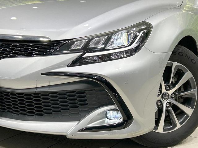 【ＬＥＤヘッドライト】悪天候や夜間走行時も良好な視界を確保し安心して運転できる高輝度ＬＥＤヘッドライトを装備！点灯速度が早く、消費電力も抑えられています。