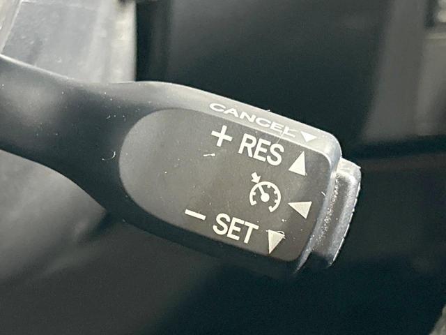 ルーミー カスタムＧ　純正ナビ　バックカメラ　スマートアシスト　クルコン　両側電動ドア　禁煙車　ＥＴＣ　Ｂｌｕｅｔｏｏｔｈ再生　コーナーセンサー　ＬＥＤヘッド＆フォグ　オートハイビーム　スマートキー　純正１４インチＡＷ（7枚目）