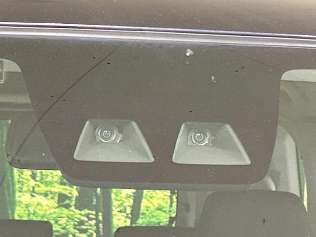 ルーミー カスタムＧ　純正ナビ　バックカメラ　スマートアシスト　クルコン　両側電動ドア　禁煙車　ＥＴＣ　Ｂｌｕｅｔｏｏｔｈ再生　コーナーセンサー　ＬＥＤヘッド＆フォグ　オートハイビーム　スマートキー　純正１４インチＡＷ（28枚目）