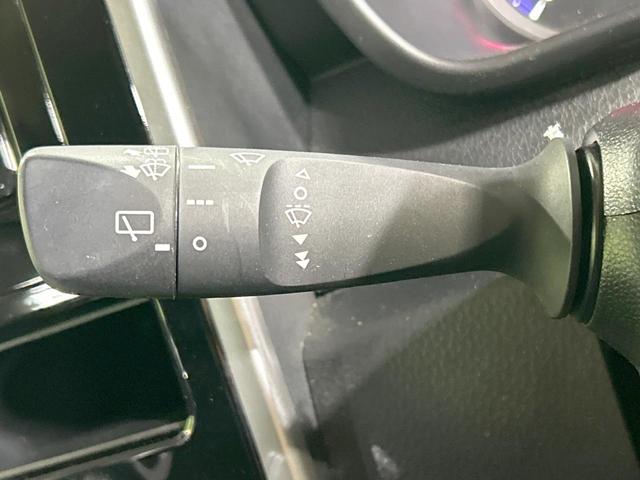 ルーミー カスタムＧ　純正ナビ　バックカメラ　スマートアシスト　クルコン　両側電動ドア　禁煙車　ＥＴＣ　Ｂｌｕｅｔｏｏｔｈ再生　コーナーセンサー　ＬＥＤヘッド＆フォグ　オートハイビーム　スマートキー　純正１４インチＡＷ（49枚目）