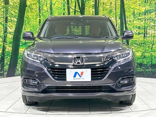 ヴェゼル ハイブリッドＺ・ホンダセンシング　純正９型ナビ　バックカメラ　レーダークルーズ　禁煙車　ＥＴＣ　Ｂｌｕｅｔｏｏｔｈ再生　シートヒーター　ハーフレザー　ＬＥＤヘッド＆フォグ　オートハイビーム　オートライト　デュアルエアコン　スマートキー（14枚目）