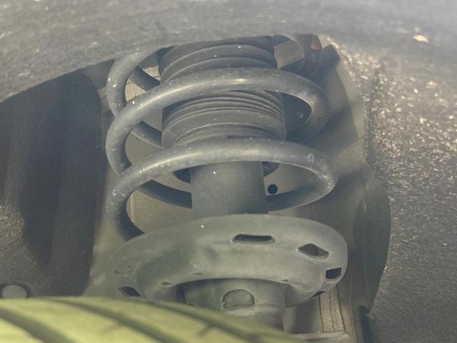 ヴェゼル ハイブリッドＺ・ホンダセンシング　純正９型ナビ　バックカメラ　レーダークルーズ　禁煙車　ＥＴＣ　Ｂｌｕｅｔｏｏｔｈ再生　シートヒーター　ハーフレザー　ＬＥＤヘッド＆フォグ　オートハイビーム　オートライト　デュアルエアコン　スマートキー（20枚目）