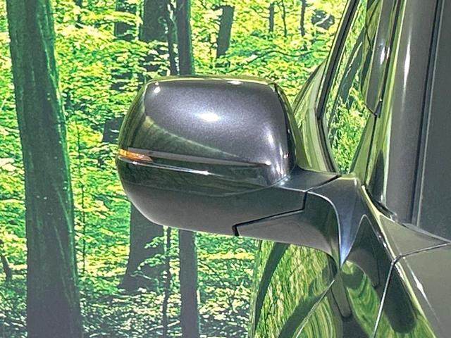 ヴェゼル ハイブリッドＺ・ホンダセンシング　純正９型ナビ　バックカメラ　レーダークルーズ　禁煙車　ＥＴＣ　Ｂｌｕｅｔｏｏｔｈ再生　シートヒーター　ハーフレザー　ＬＥＤヘッド＆フォグ　オートハイビーム　オートライト　デュアルエアコン　スマートキー（29枚目）