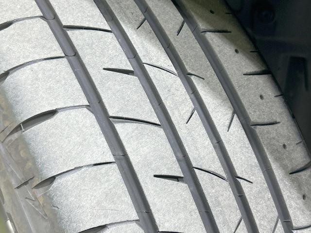 ヴェゼル ハイブリッドＺ・ホンダセンシング　純正９型ナビ　バックカメラ　レーダークルーズ　禁煙車　ＥＴＣ　Ｂｌｕｅｔｏｏｔｈ再生　シートヒーター　ハーフレザー　ＬＥＤヘッド＆フォグ　オートハイビーム　オートライト　デュアルエアコン　スマートキー（31枚目）