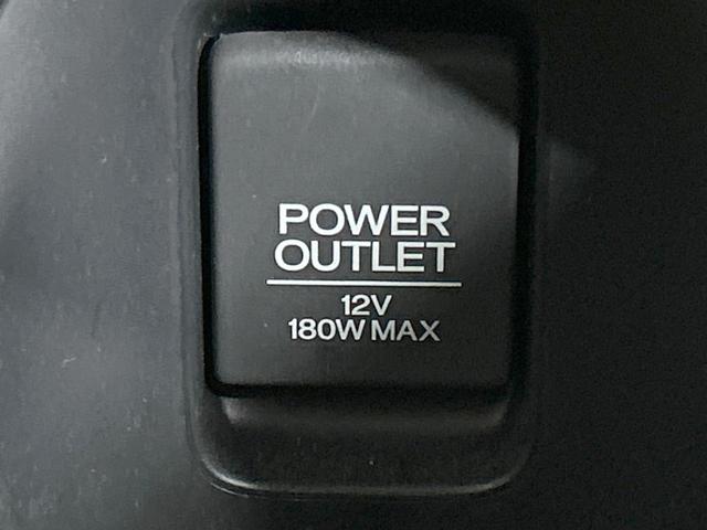 ヴェゼル ハイブリッドＺ・ホンダセンシング　純正９型ナビ　バックカメラ　レーダークルーズ　禁煙車　ＥＴＣ　Ｂｌｕｅｔｏｏｔｈ再生　シートヒーター　ハーフレザー　ＬＥＤヘッド＆フォグ　オートハイビーム　オートライト　デュアルエアコン　スマートキー（56枚目）