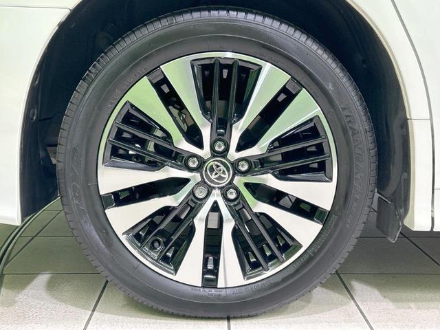 アルファード ２．５Ｓ　Ｃパッケージ　サンルーフ　後席モニター　両側電動ドア　純正９型ナビ　バックカメラ　セーフティセンス　レーダークルーズ　禁煙車　ＥＴＣ　電動リアゲート　レザーシート　前席シートエアコン　コーナーセンサー　ＬＥＤヘッド（31枚目）