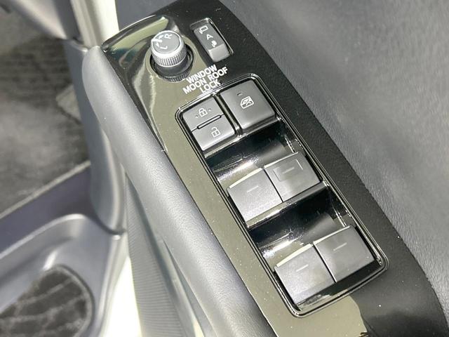 アルファード ２．５Ｓ　Ｃパッケージ　サンルーフ　後席モニター　両側電動ドア　純正９型ナビ　バックカメラ　セーフティセンス　レーダークルーズ　禁煙車　ＥＴＣ　電動リアゲート　レザーシート　前席シートエアコン　コーナーセンサー　ＬＥＤヘッド（59枚目）