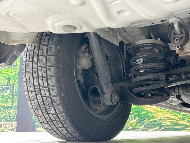 ノア Ｘ　スマートエディション　フリップダウンモニター　両側電動スライド　８人乗り　純正ナビ　バックカメラ　ＥＴＣ　Ｂｌｕｅｔｏｏｔｈ再生　ＨＩＤヘッド　オートライト　フォグライト　デュアルエアコン　スマートキー　ＣＤ／ＤＶＤ再生（21枚目）