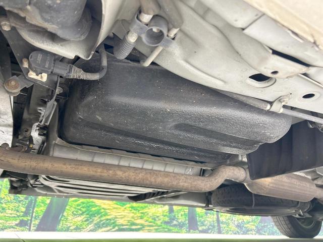 ノア Ｘ　スマートエディション　フリップダウンモニター　両側電動スライド　８人乗り　純正ナビ　バックカメラ　ＥＴＣ　Ｂｌｕｅｔｏｏｔｈ再生　ＨＩＤヘッド　オートライト　フォグライト　デュアルエアコン　スマートキー　ＣＤ／ＤＶＤ再生（22枚目）