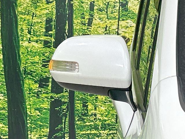 ノア Ｘ　スマートエディション　フリップダウンモニター　両側電動スライド　８人乗り　純正ナビ　バックカメラ　ＥＴＣ　Ｂｌｕｅｔｏｏｔｈ再生　ＨＩＤヘッド　オートライト　フォグライト　デュアルエアコン　スマートキー　ＣＤ／ＤＶＤ再生（30枚目）