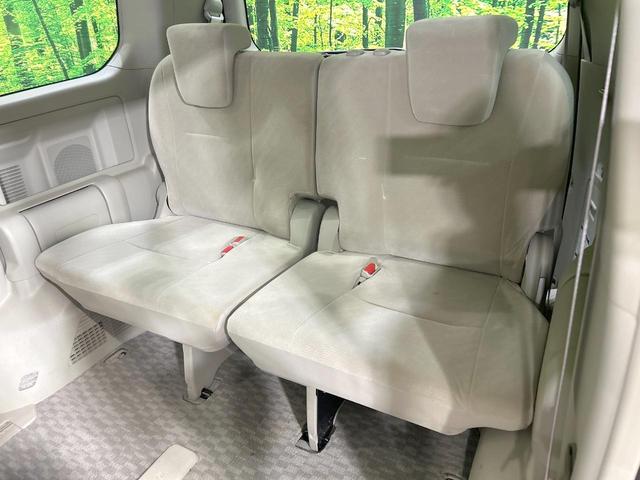 ノア Ｘ　スマートエディション　フリップダウンモニター　両側電動スライド　８人乗り　純正ナビ　バックカメラ　ＥＴＣ　Ｂｌｕｅｔｏｏｔｈ再生　ＨＩＤヘッド　オートライト　フォグライト　デュアルエアコン　スマートキー　ＣＤ／ＤＶＤ再生（38枚目）