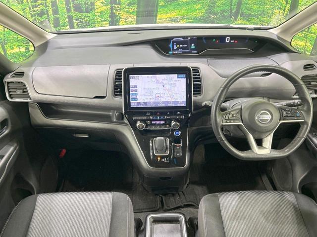 セレナ e-パワー ハイウェイスターV 両側パワスラ 11型ナビ 後席モニター 全周囲カメラ 衝突軽減 プロパイロット 禁煙車 コーナーセンサー レーンアシスト スマートキー LEDヘッド/フォグ 電動パーキングブレーキ ブレーキホールド(2枚目)