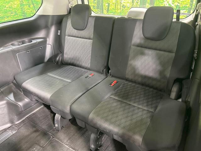 セレナ e-パワー ハイウェイスターV 両側パワスラ 11型ナビ 後席モニター 全周囲カメラ 衝突軽減 プロパイロット 禁煙車 コーナーセンサー レーンアシスト スマートキー LEDヘッド/フォグ 電動パーキングブレーキ ブレーキホールド(41枚目)