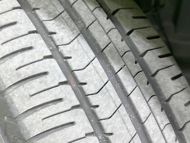 ノート e-パワー X 純正ナビ 全周囲カメラ 衝突軽減 禁煙車 コーナーセンサー デジタルインナーミラー スマートキー LEDヘッド ETC オートライト オートエアコン Bluetooth CD/DVD再生 地デジ(29枚目)